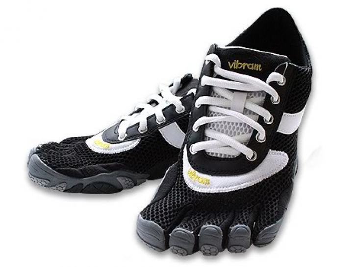 「FiveFingers（ファイブフィンガーズ）」日本限定モデル「SPEED（スピード）」