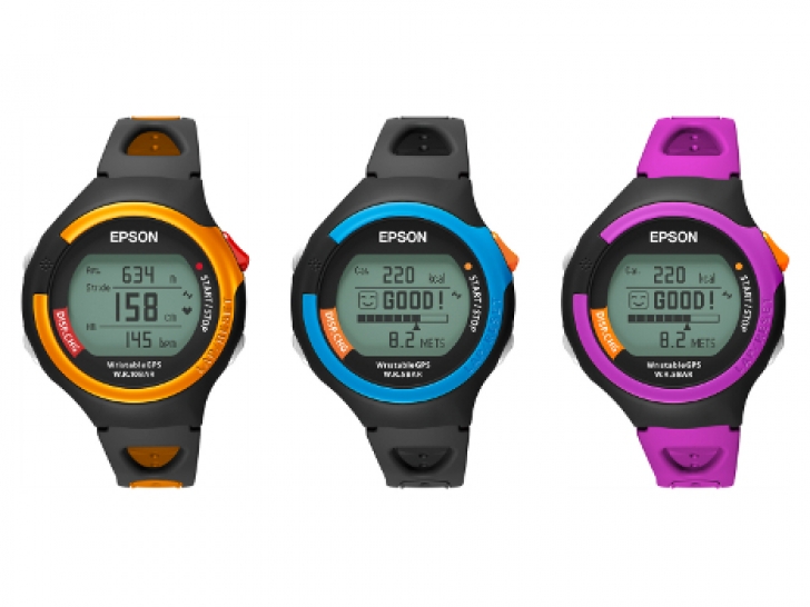 エプソン「WristableGPS」新色