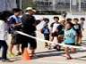 ミニ鉄人レースに小学生挑む